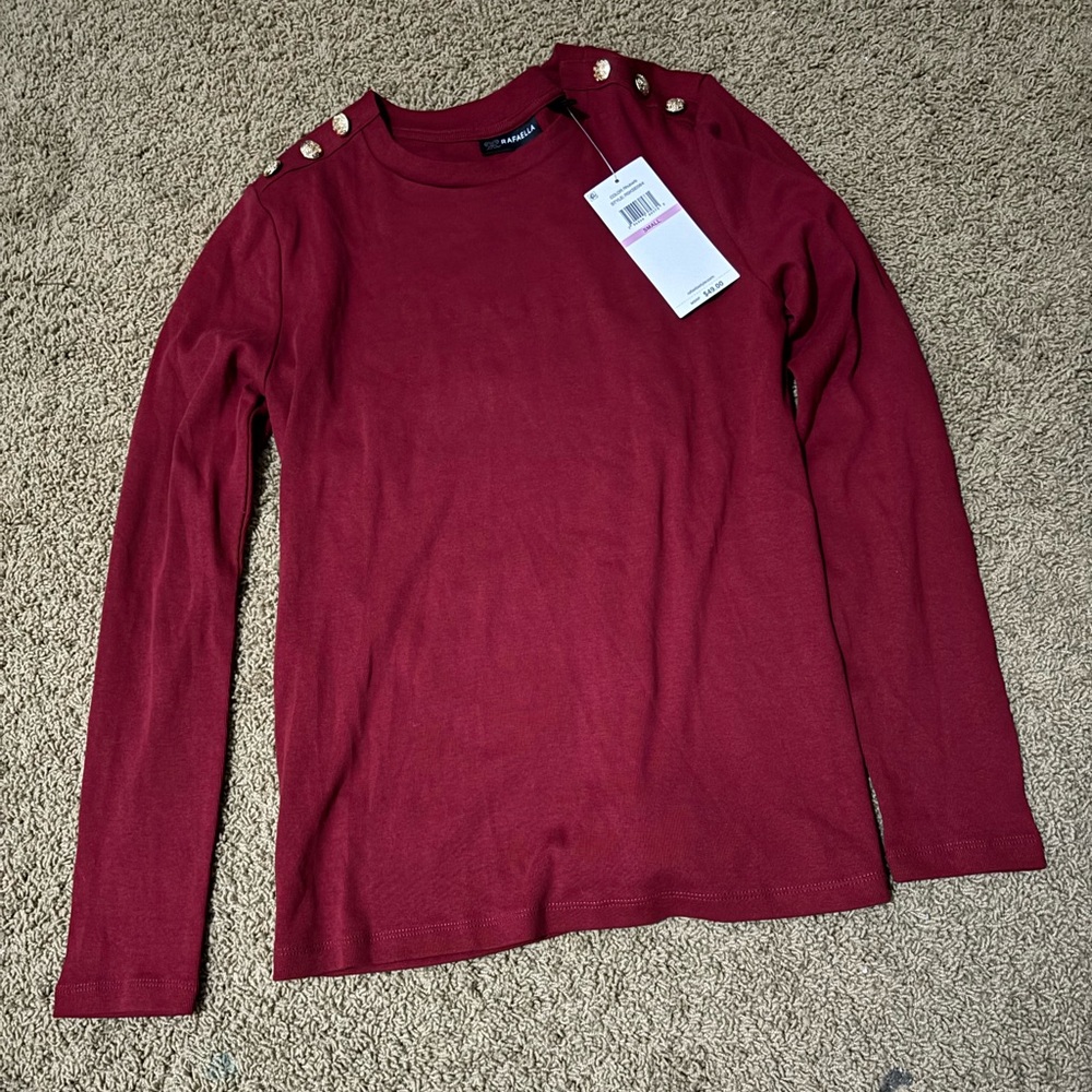 NWT Rafael’s Long Sleeve Button Detail Top Sweatshirt